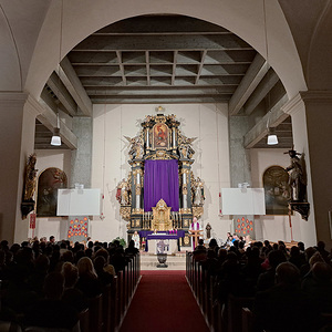 Bewegende Feier mit rund 80 Firmlingen