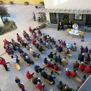 Traunauen-Reinigung mit ökomenischen Gottesdienst