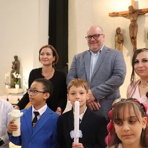 St. Quirinus feiert mit 10 Erstkommunionkindern 2026