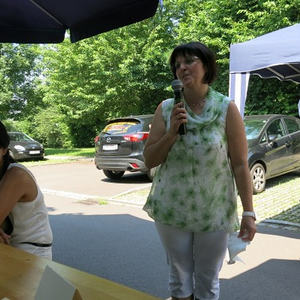 Gottesdienst mit Fruehschoppen 