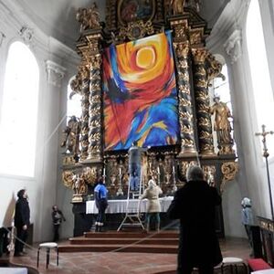 Fastentuch der Pfarrkirche Ostermiething