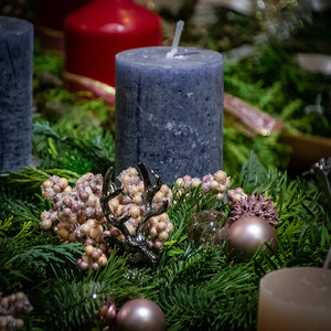 Adventkranzweihe in St.Peter/Hart sehr stimmungsvoll gestaltet