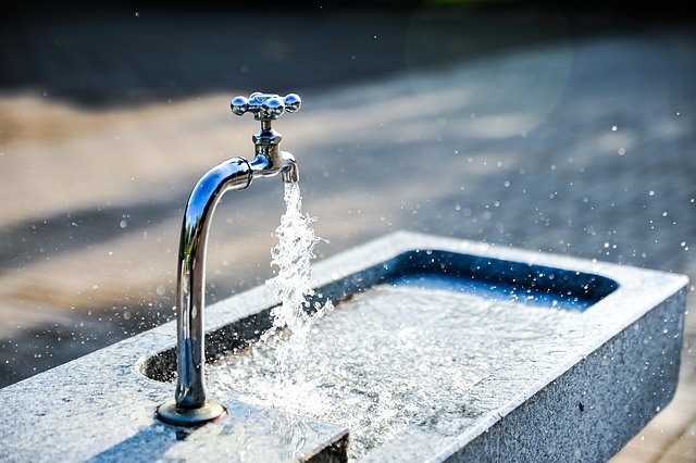 Wasserhahn