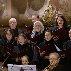 Chor des Konservatoriums für Kirchenmusik der Diözese Linz und Barockensemble Linz unter der Leitung von Wolfgang Kreuzhuber