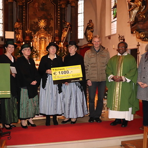 Scheckübergabe Goldhauben