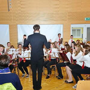 Muttertagsgratulation des Jugendblasorchesters