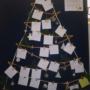 Umgekehrter Adventkalender der Caritas