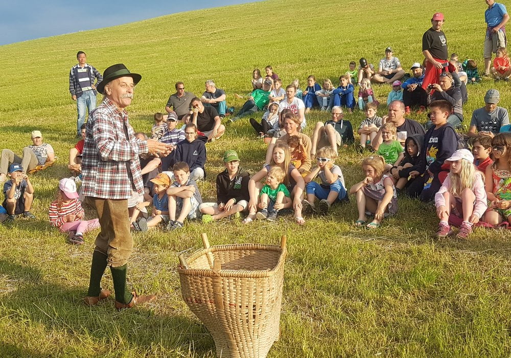 Märchenerzähler Helmut Wittmann am Väterfestival