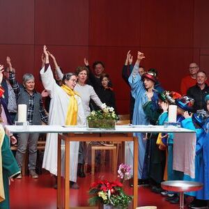 OLYMPUS DIGITAL CAMERA         