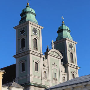 Im Alten Dom (Ignatiuskirche) findet der Workshop 'Literatur' statt...