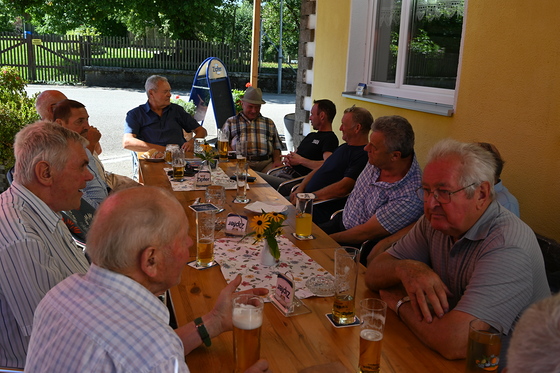 Abschied von Kaplan Amobi in Pramet