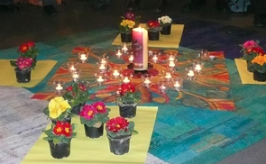 Feierliche Beauftragung der neuen BegräbnisleiterInnen