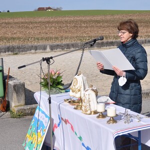 Pfarre Franking, vor der Mehrzweckhalle 