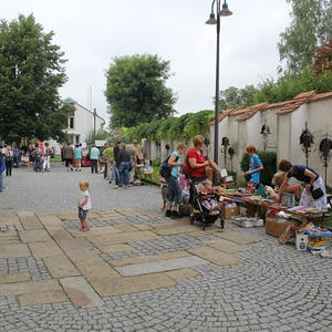 Flohmarkt der KFB 2012