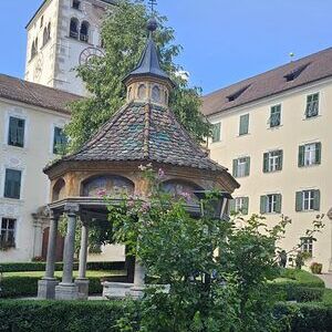 Kloster Neustift, Innenhof