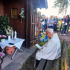 Maiandacht in Weidet (Fam. Allerstorfer)