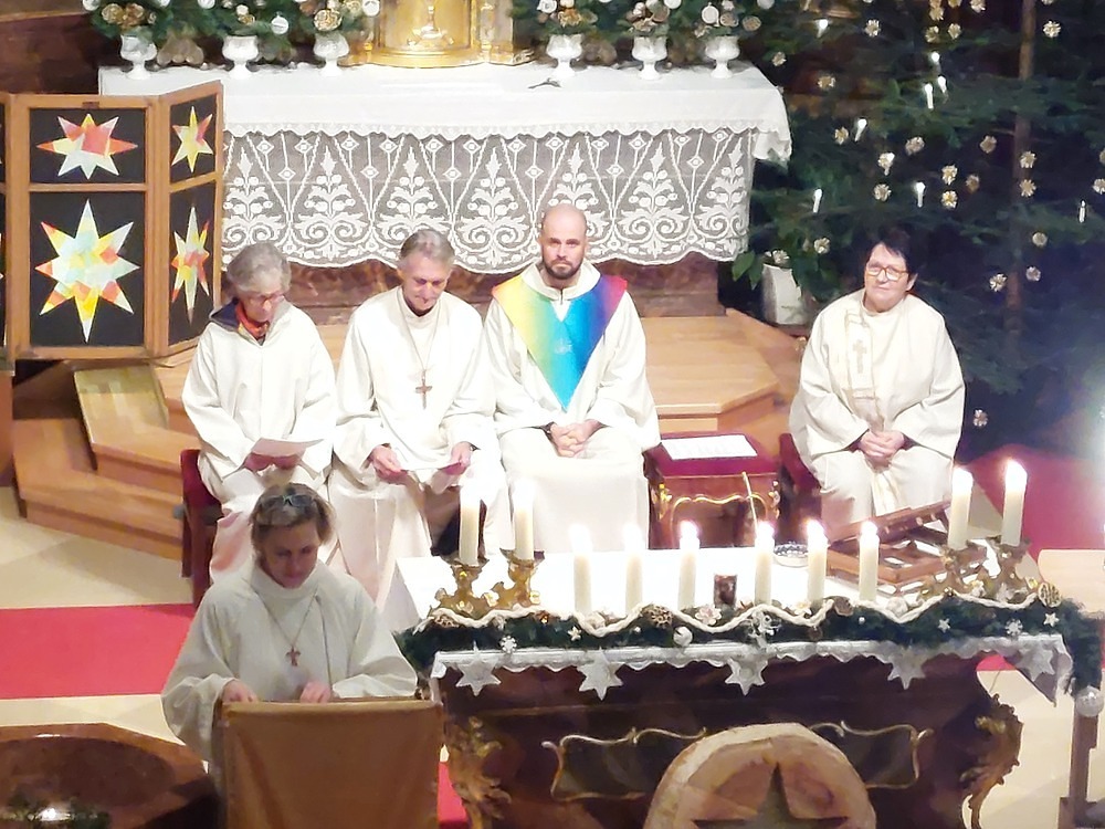 Jahresschlussandacht mit anschl. Sektausschank