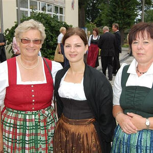 Trachtensonntag mit Ehejubilaren