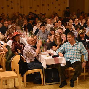 Bilder vom Pfarrball