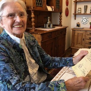 Maria Mayer wurde im Linzer Mariendom getauft. Ihr ganzes 90-jähriges Leben begleitet sie der Dom.