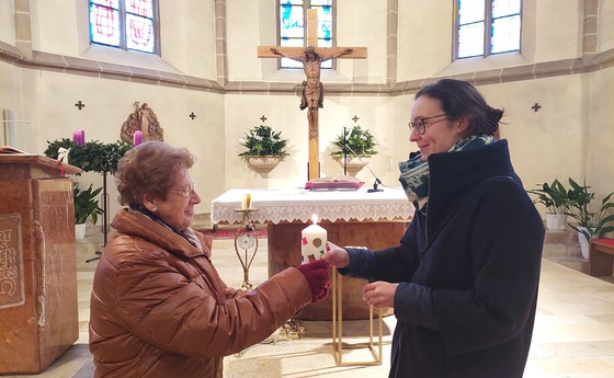 Ein Licht ist auf dem Weg / Pfarre Regau