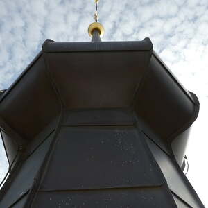 Turmhelm und Hozkonstruktion