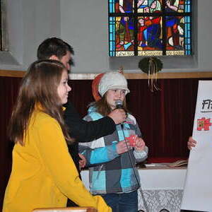 Vorstellgottesdienst und Schuhputzaktion der Firmlinge