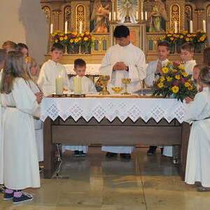 9 Ministranten in Traberg vorgestellt