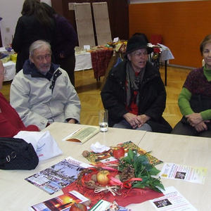 Adventkranzweihe und Schmankerlmarkt