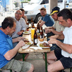 Neugestalteter Kirchenplatz 