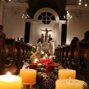 Adventkranzweihe 2022 in St. Quirinus