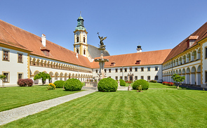 Der steinige Weg zur Klostergründung