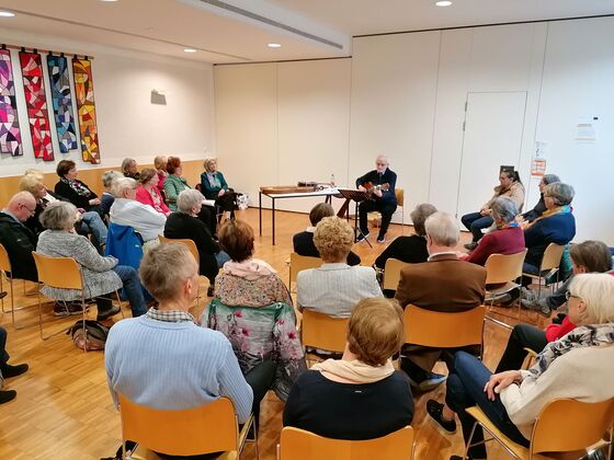 Donnerstag, 27. April 2023