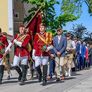 Segnung der Kreuzigungsgruppe am Schmidberg