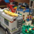 LEGO Wohnmobil am Strand. © Michael Haderer
