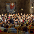 In der Pfarrkirche St. Josef in Wels-Pernau findet das Abschlusskonzert der Chorsingwoche statt.