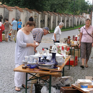 Flohmarkt der KFB 2012