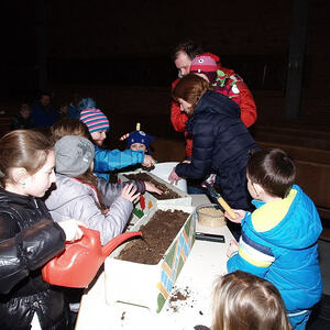 OLYMPUS DIGITAL CAMERA         