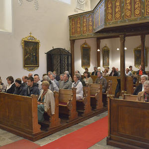 Ehrenamtlichen der Pfarre Kirchdorf wurden durch Pfarrer Pater Severin Kranabitl. Eine kurze Danke in der Bergkirche in Klaus, anschließend bei Schninagl ein EssenFoto Jack Haijes