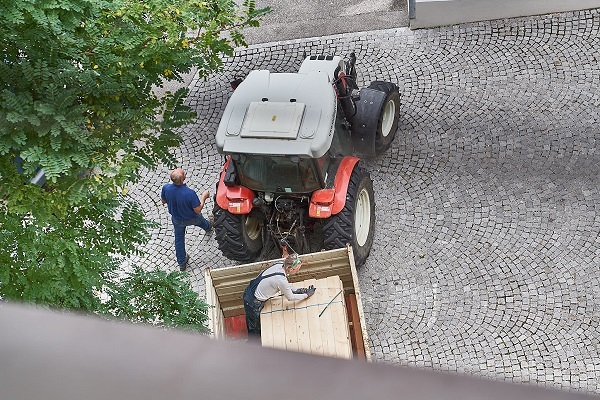 Holz für Podest Kirchenbänke