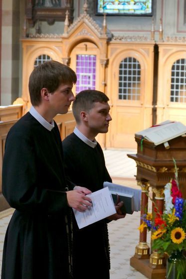 Frater Klaus Kagermeier (l.) und Frater Anton Wölfl