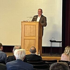 Herr Petrus Bayer OPraem bei seinem Vortrag über das Stift Schlägl im Bauernkrieg