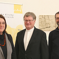 V. l.: Pastoralamtsdirektorin Gabriele Eder-Cakl, Bischof Manfred Scheuer und Missionar Christian Mayr.