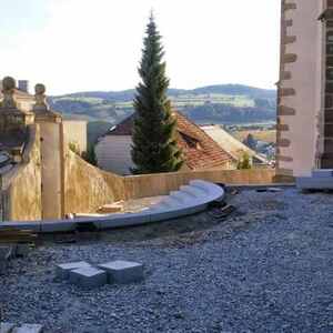 Die neue Kirchenstiege entsteht