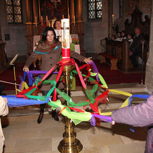 Familienmesse mit Ministrantenaufnahme am 17.11.2013