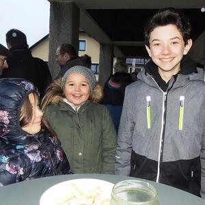 Jahresschlussandacht mit traditioneller Einladung der Pfarrcaritas zum Jahresumtrunk