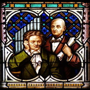 Bruckner und Beethoven im Linzer Fenster im Mariendom