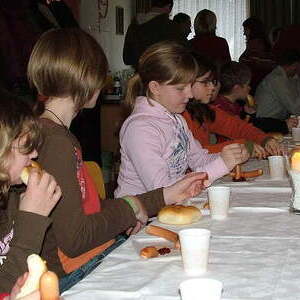 Würstelessen der Sternsinger