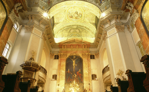 Kirche der Elisabethinen von innen