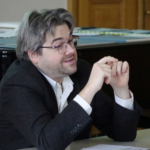 Referent Andreas Etlinger beim Notensatzseminar „Hals über Kopf“